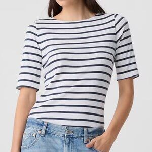 Gap Factory Favorite Boatneck T-Shirt Women's Size XS Navy Stripe NWT